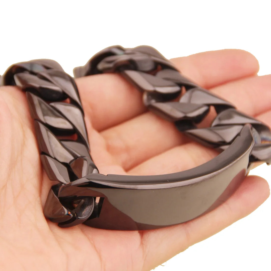 "TitanCurb Bracelet: Bold Style, Unmatched Strength"