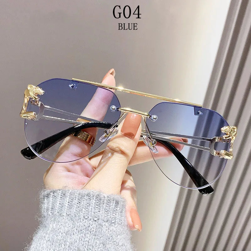 LuxeShade™ 😎