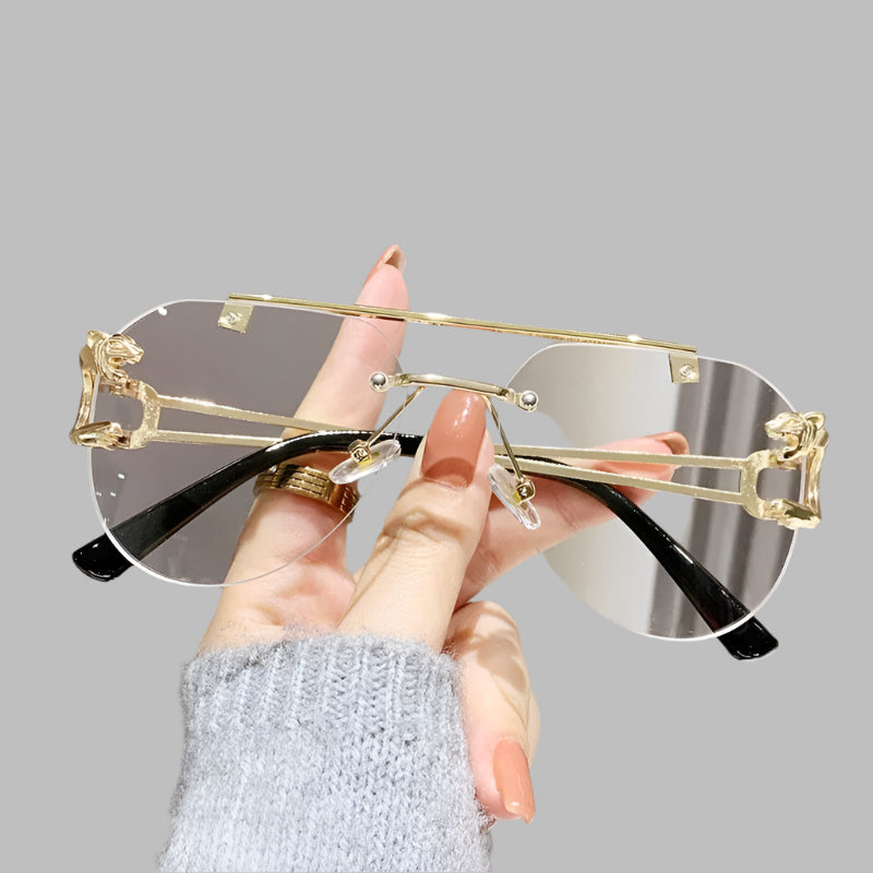 LuxeShade™ 😎