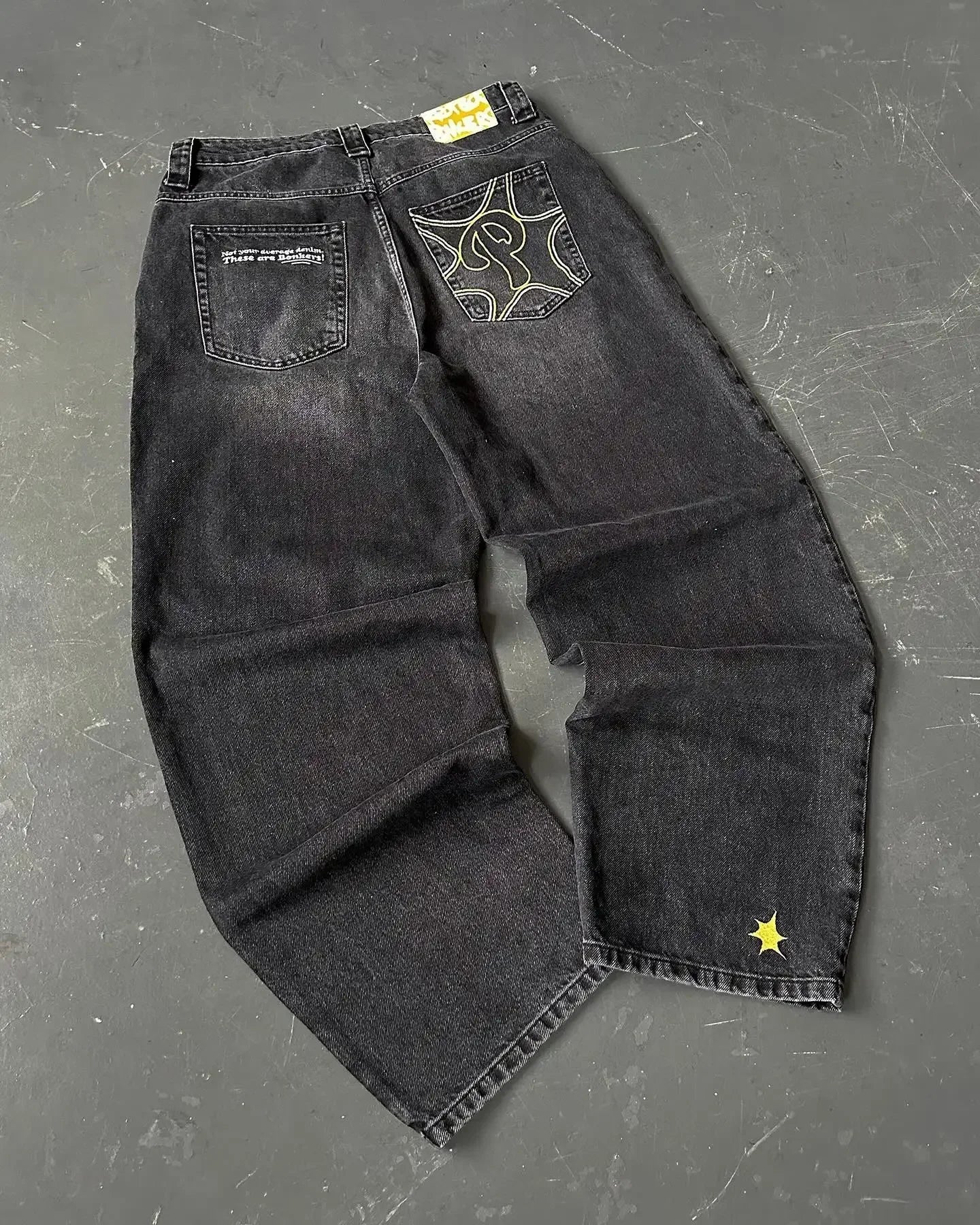 StreetFlow Baggy Jeans – Retro Vibes, Modern Swagger! 🚀🔥